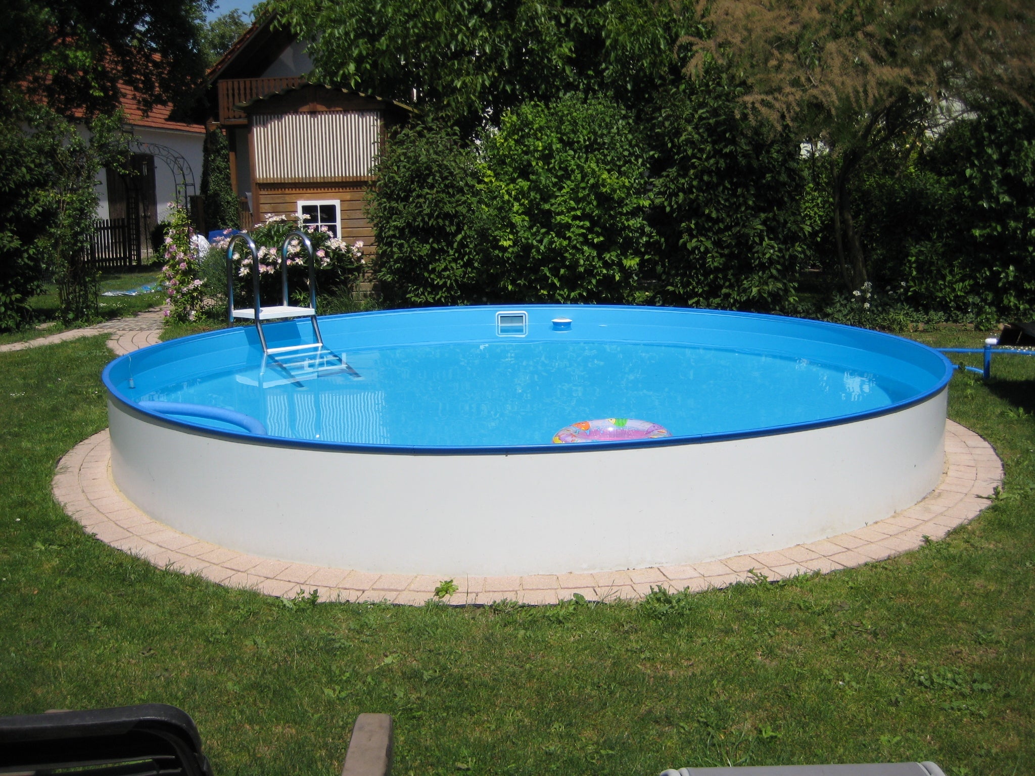 Rund pool